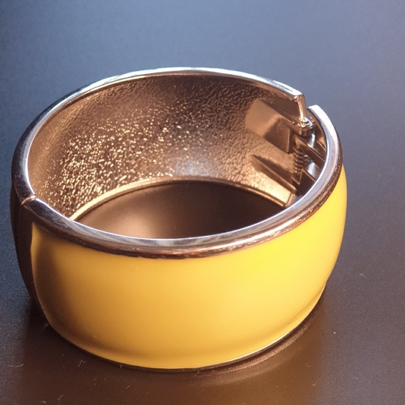 Vintage enamel bracelet - Picture 4 of 4